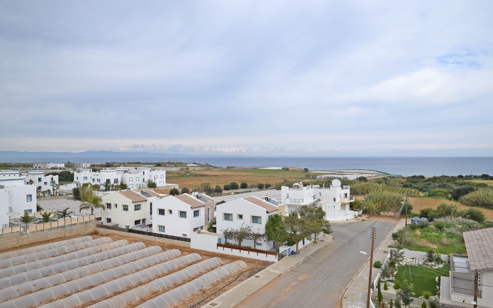 Кипр апартаменты у моря - вид на море