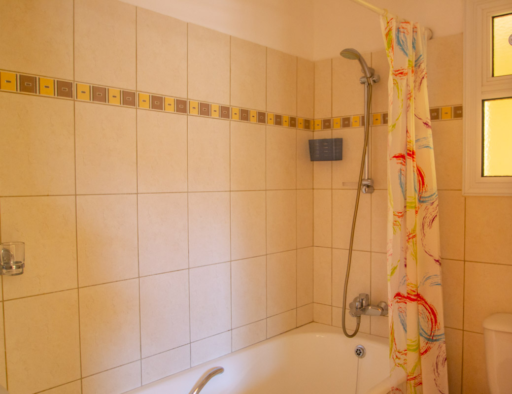 Односальные апартаменты в Каппарисе - ванная