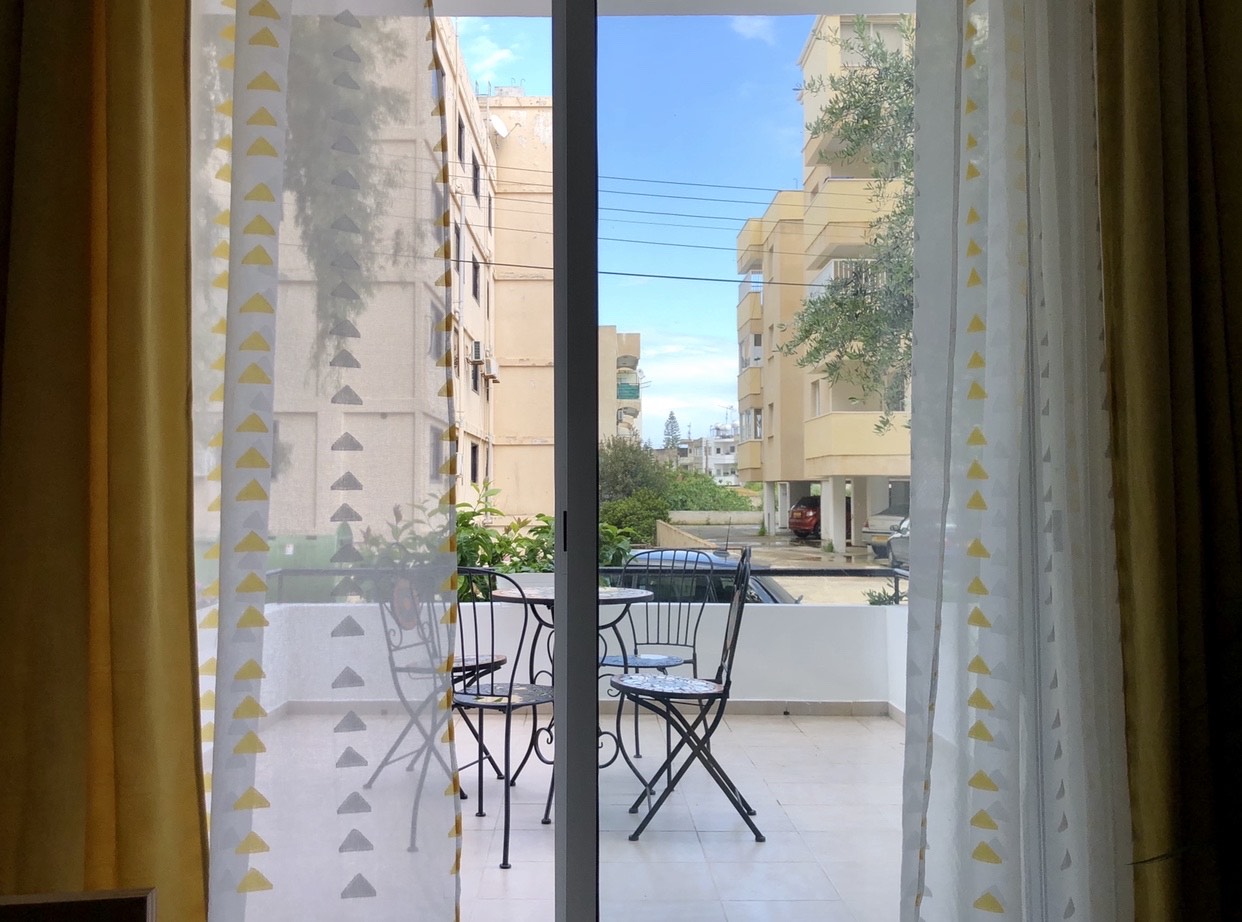 Апартаменты Кипра Ларнака - веранда