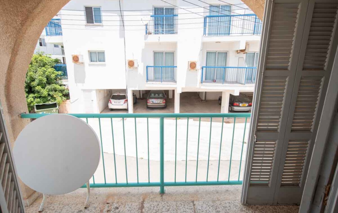 Квартира в Айя Напе на продажу - балкон