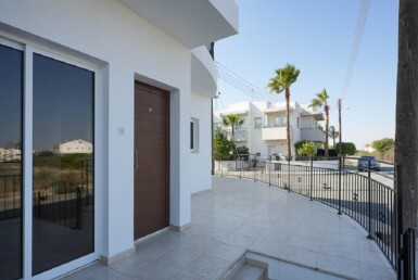 5-3-bed-townhouse-in-Paralimni-5874