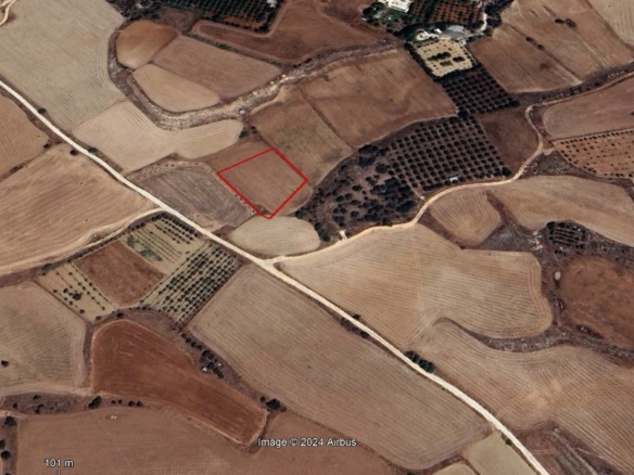 Земельный участок во Френаросе